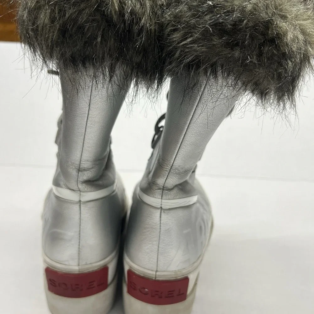 SOREL - Joan of Arctic Faux‎ Fur Snow Boot Silver Womens 7 Teen Girl Waterproof